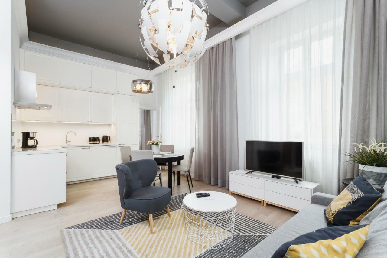 Arianska By Renters Prestige * Cracovia